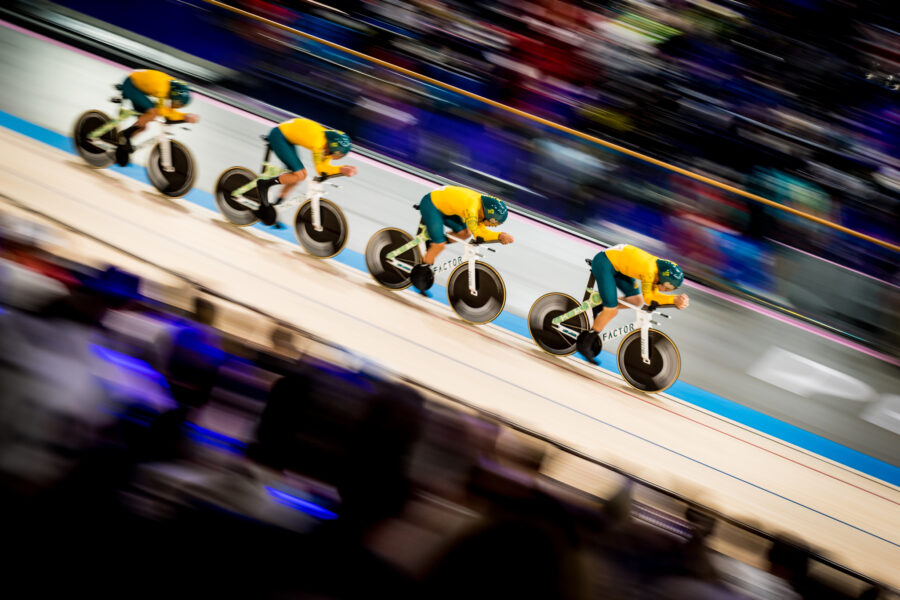 Letní olympijské hry v Paříži, 7. srpna 2024, Saint-Quentin-en-Yvelines, Francie. Dráhová cyklistika - stíhací závod družstev mužů - finále. Tým dráhových stíhačů Austrálie.